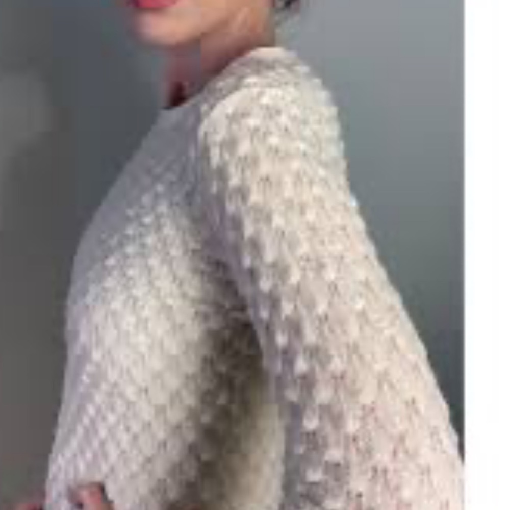 Hoss Intropia Elegant Cream Textured Women's Sweater